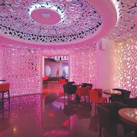 Olympic Bay - Adults Only Hotel