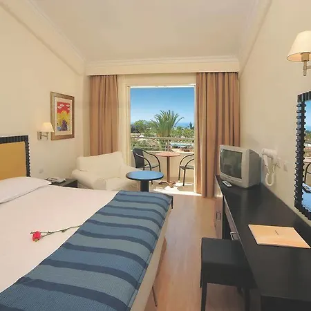 Olympic Bay - Adults Only 5* Ayia Napa